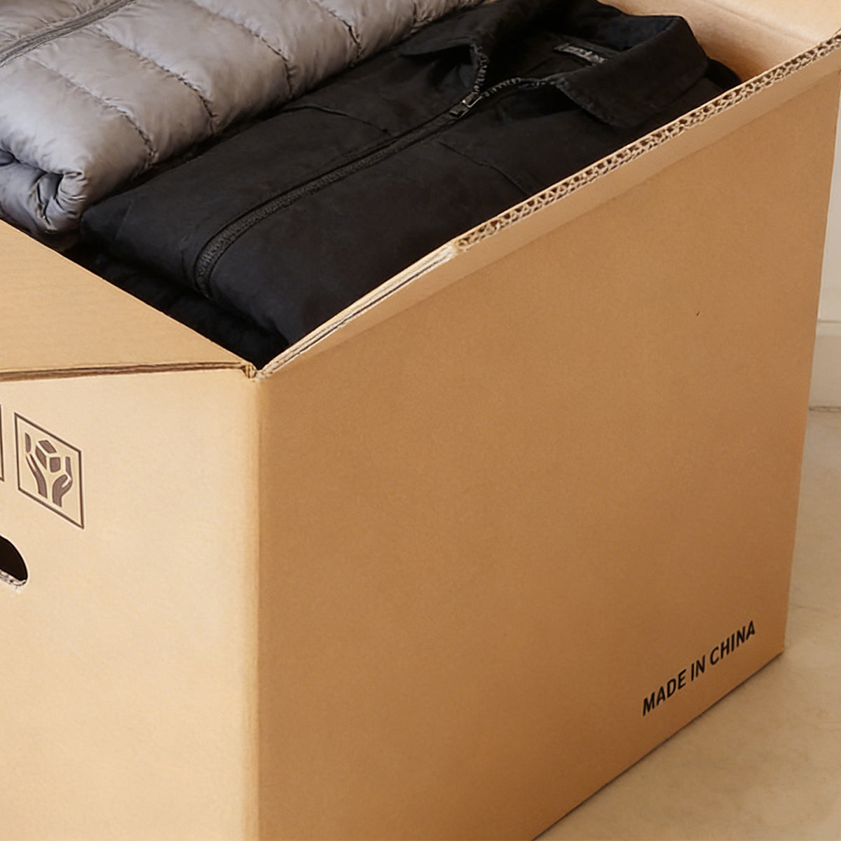 10pcs Hard Cardboard Moving Boxes with Handles