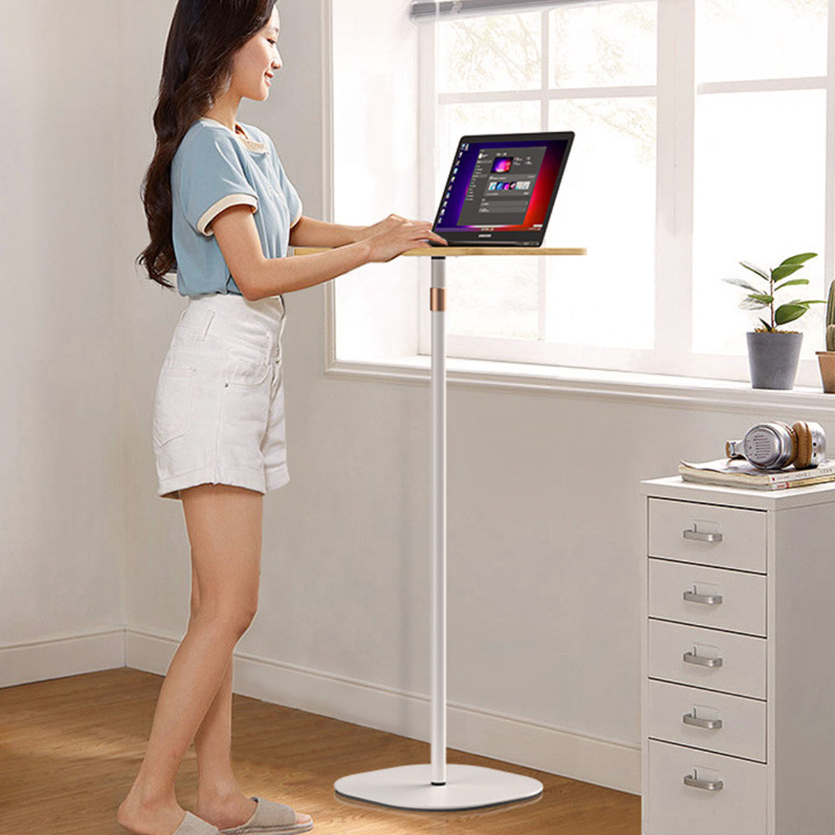 Floor Standing Workbench Adjustable Height for Home Office Use