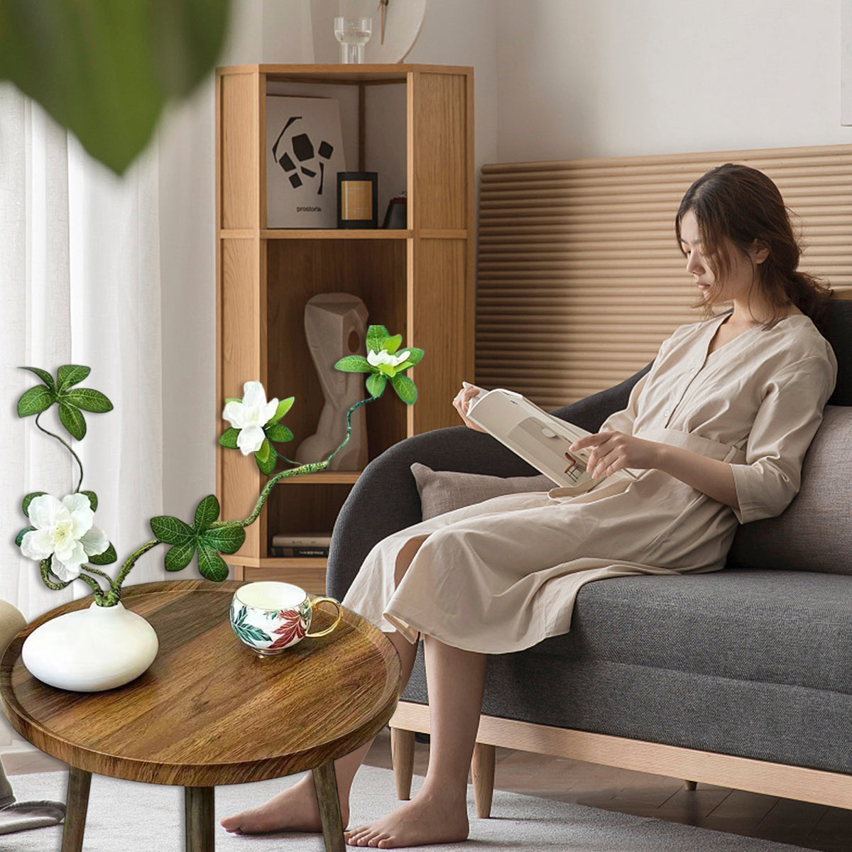 Small Round Coffee Table with Raised Edges