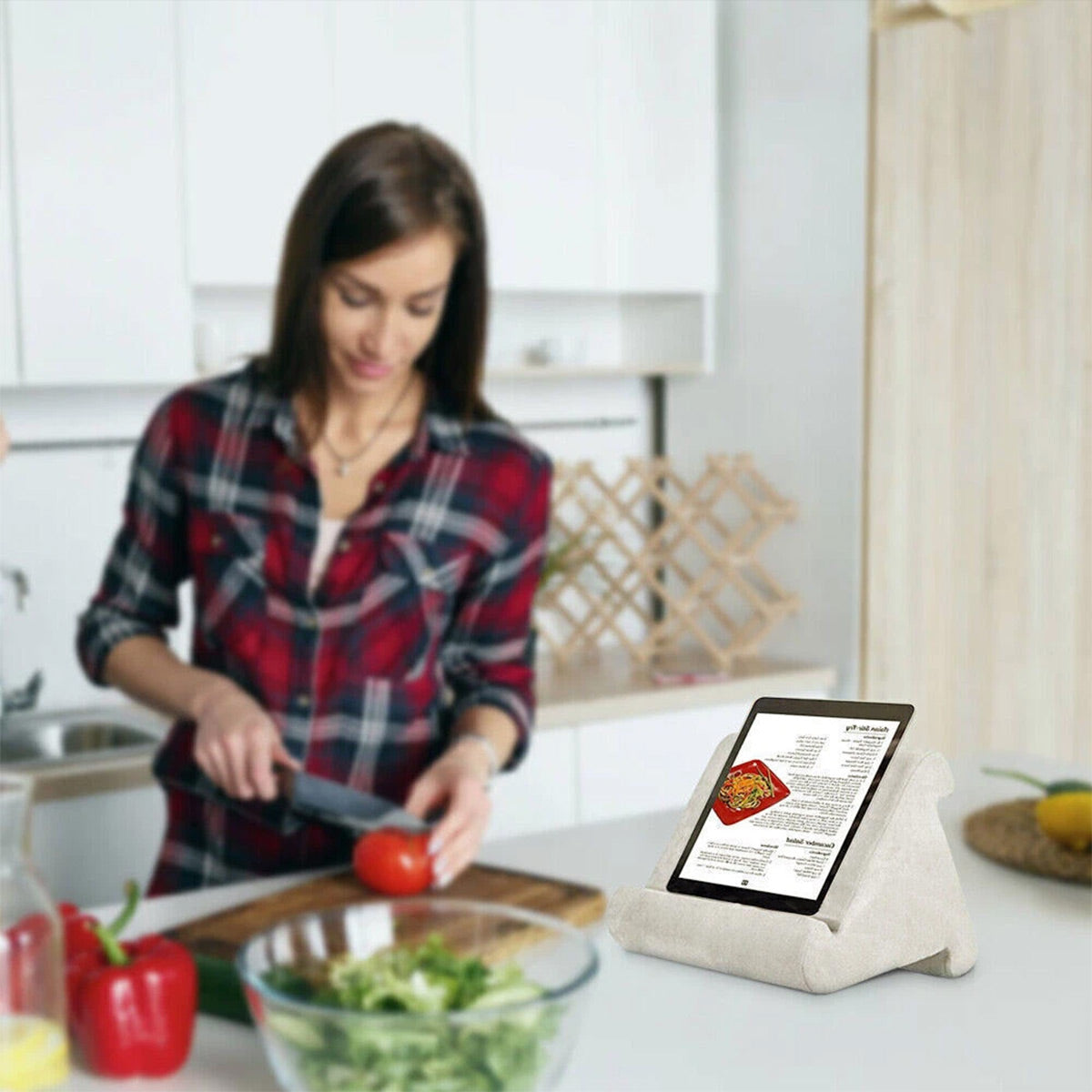 Multi-Angle Reading Pillow Stand for Tablet