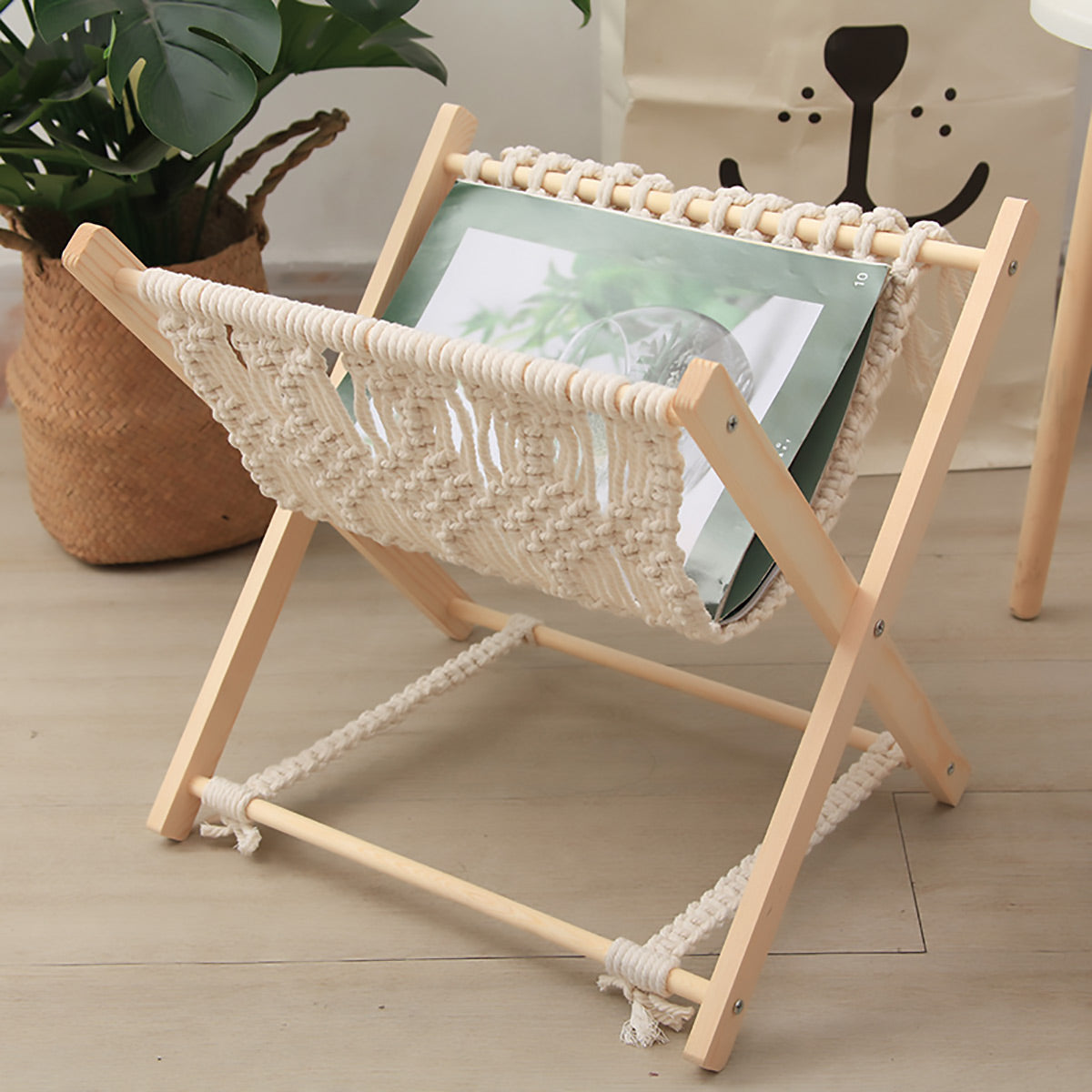 Foldable Cotton Rope Magazine Rack with Wood Frame