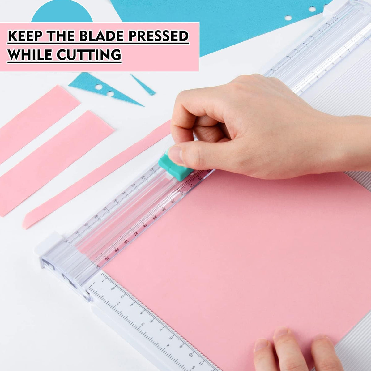 2-in-1 Foldable Paper Cutter with Scoring for A4 Photos