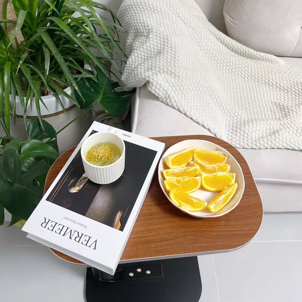 Small C-Shaped Side Table Sofa Bed Laptop Stand