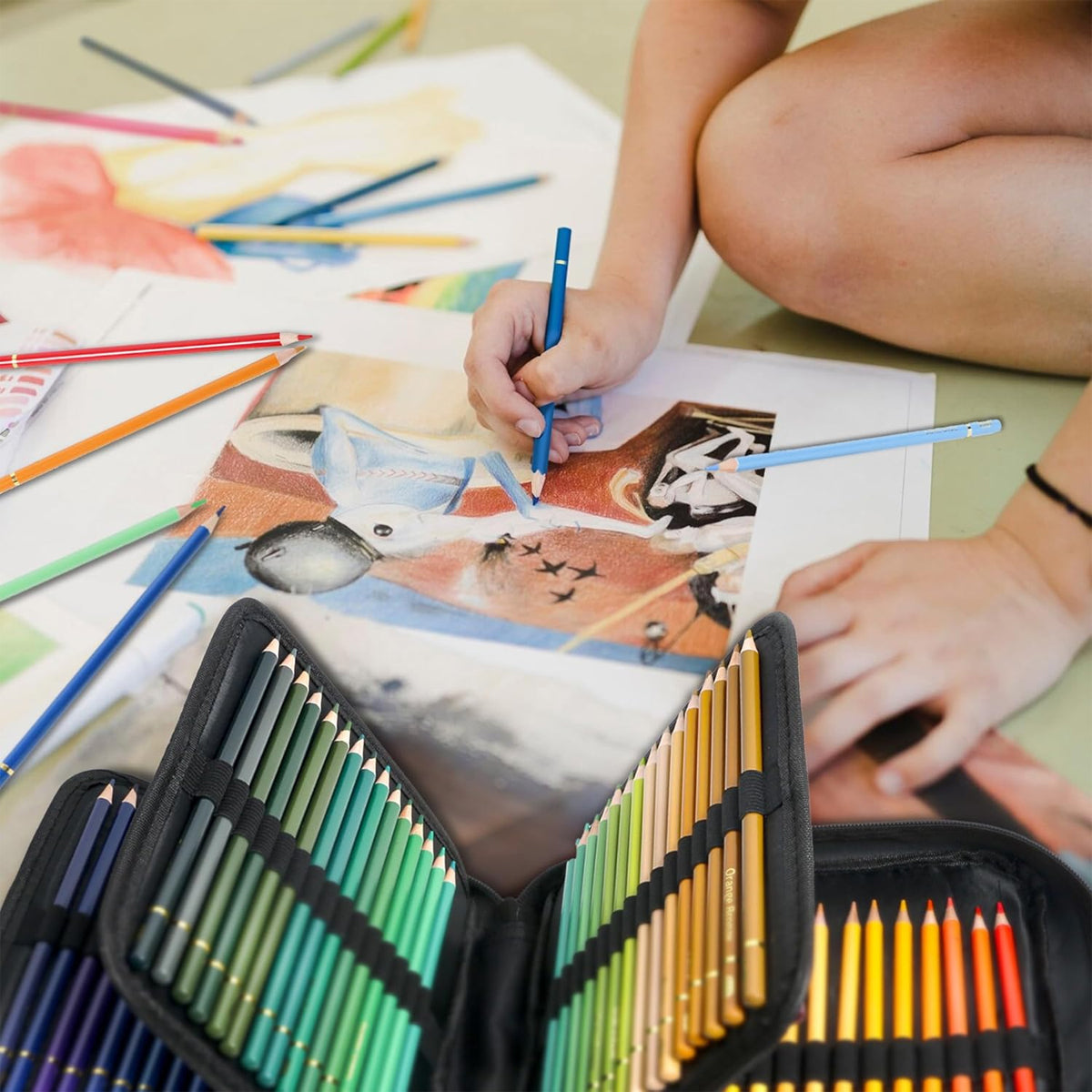 48 or 200 Colours Oil-Based Coloured Pencils with Wooden Barrels