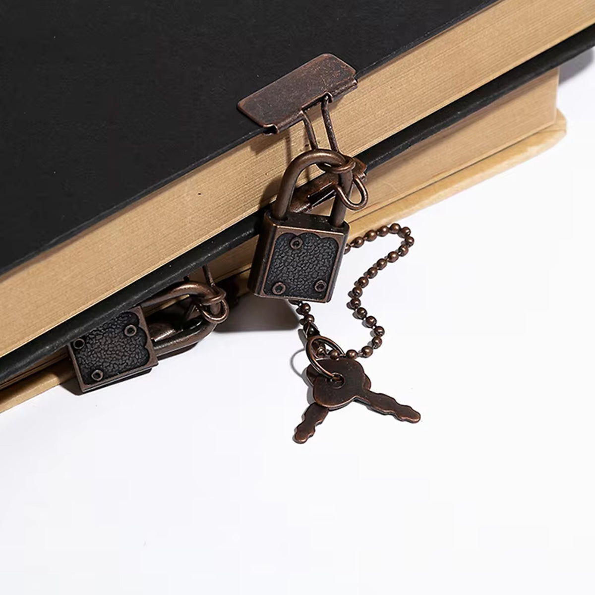 2 Pcs Kraft Paper Notebooks 365-Day Planner Cowhide Lock