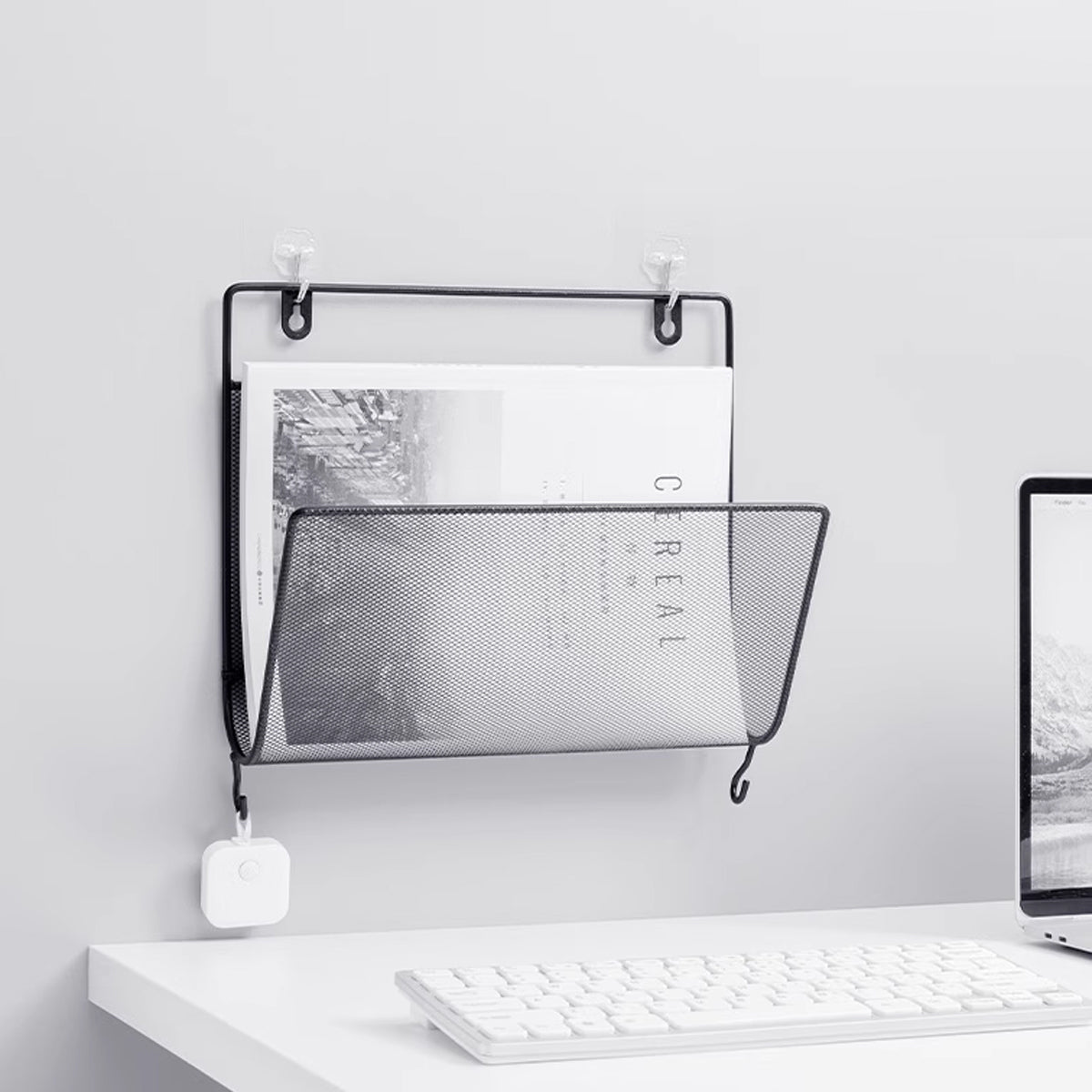 2 Pcs Wall Mount Magazine Rack Iron Book Mail Holder