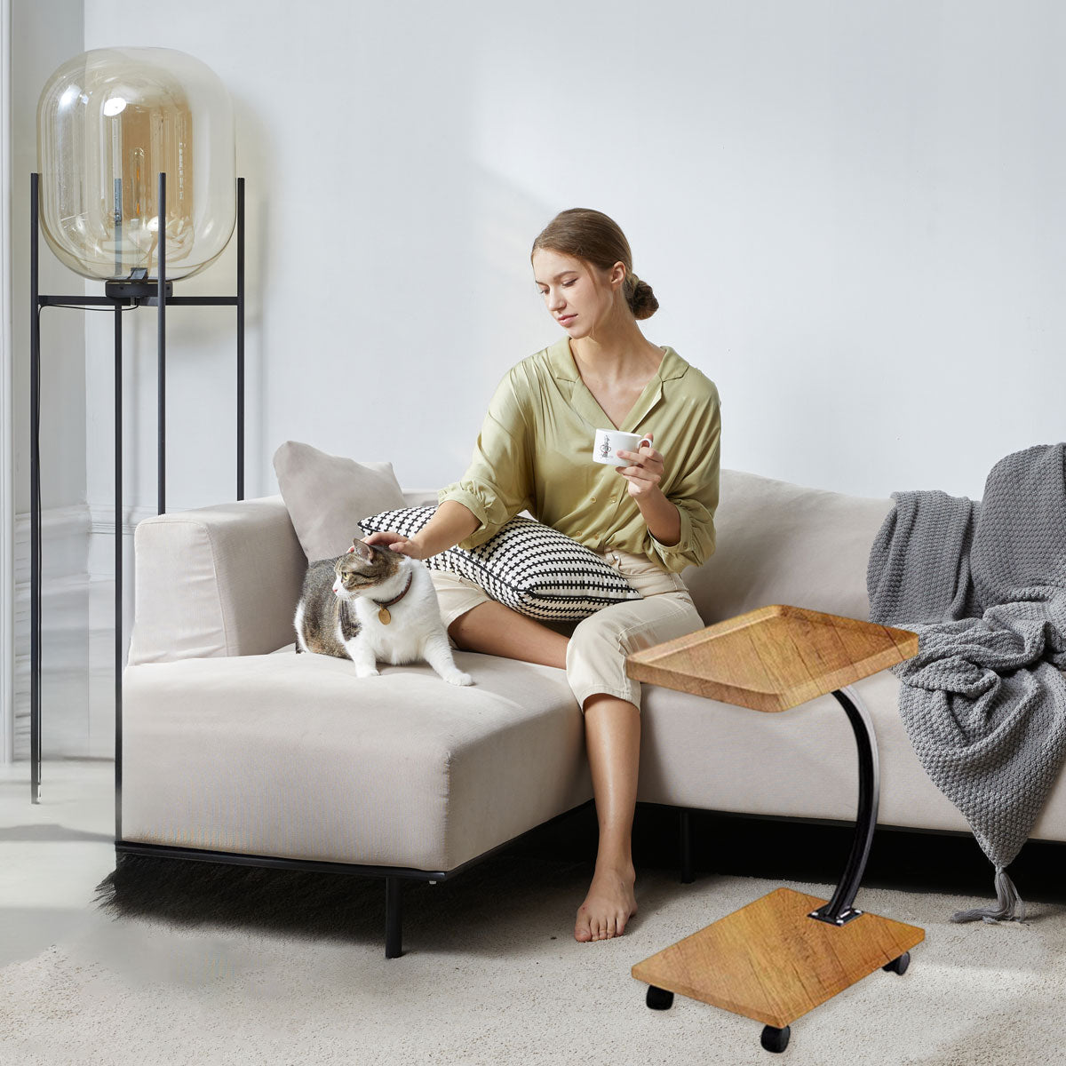 Movable Coffee Side Table Wooden Laptop Desk for Sofa Bedside