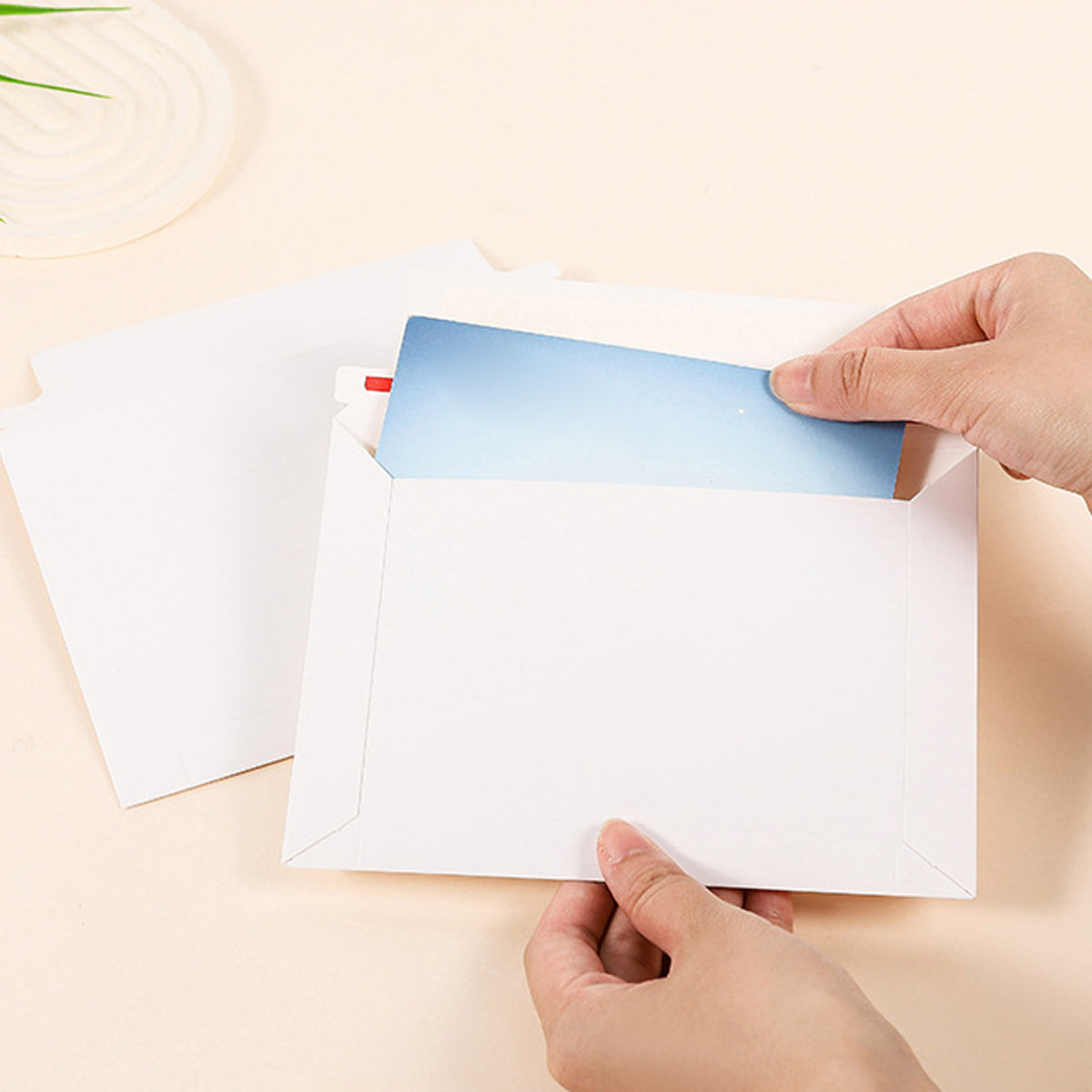 Self Seal Mailing Envelopes 250g Thickened Bags