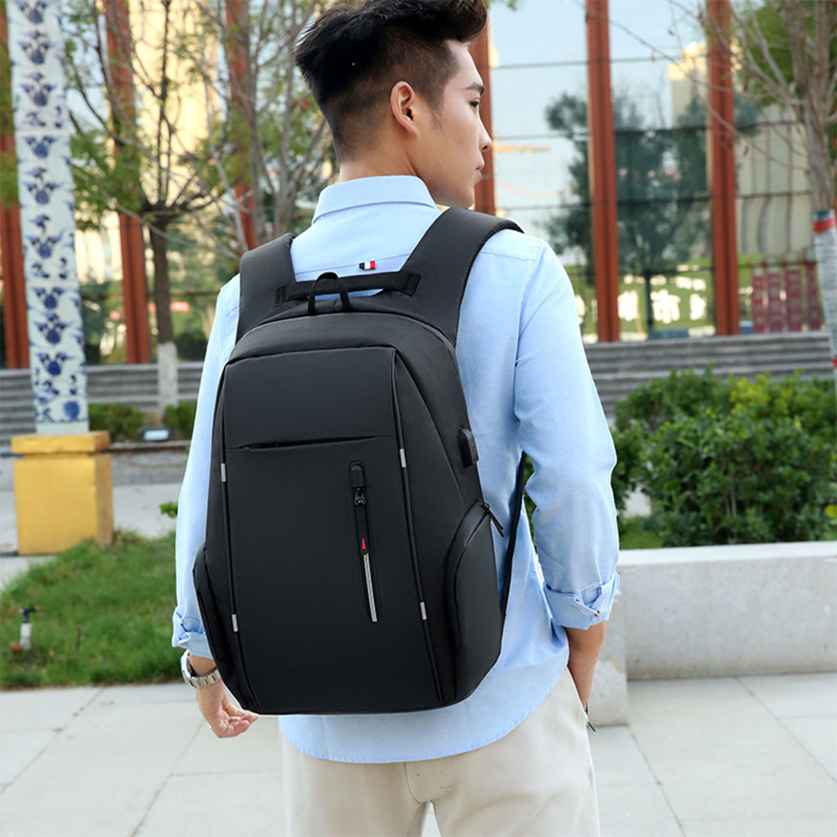 Men’s Business Laptop Backpack with Multi-Functional Storage Design