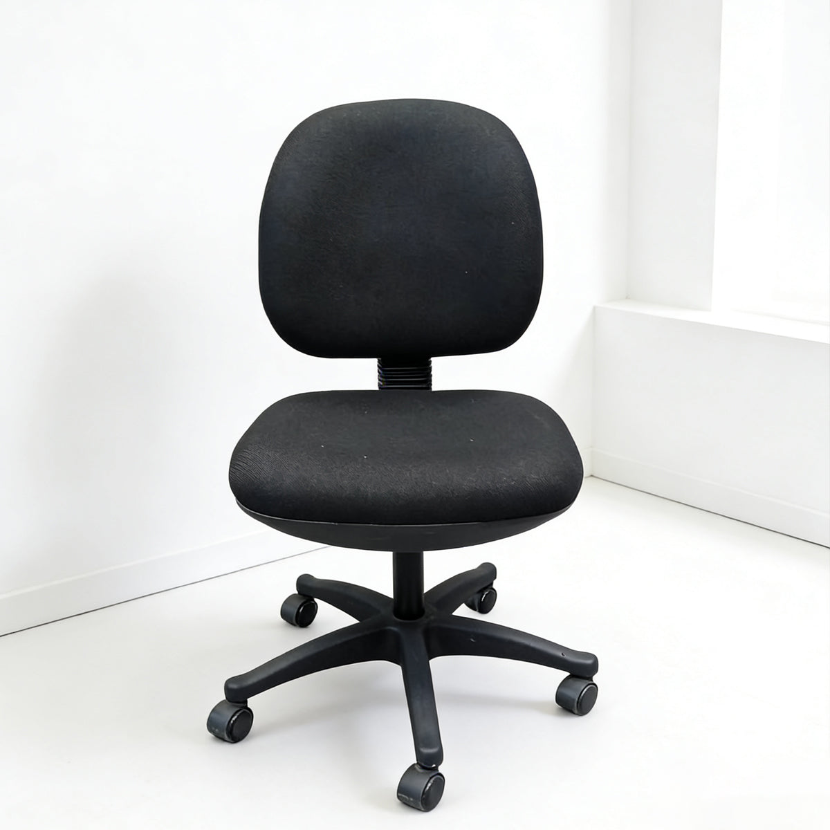 High Back Office Chair Adjustable Height Fabric Seat