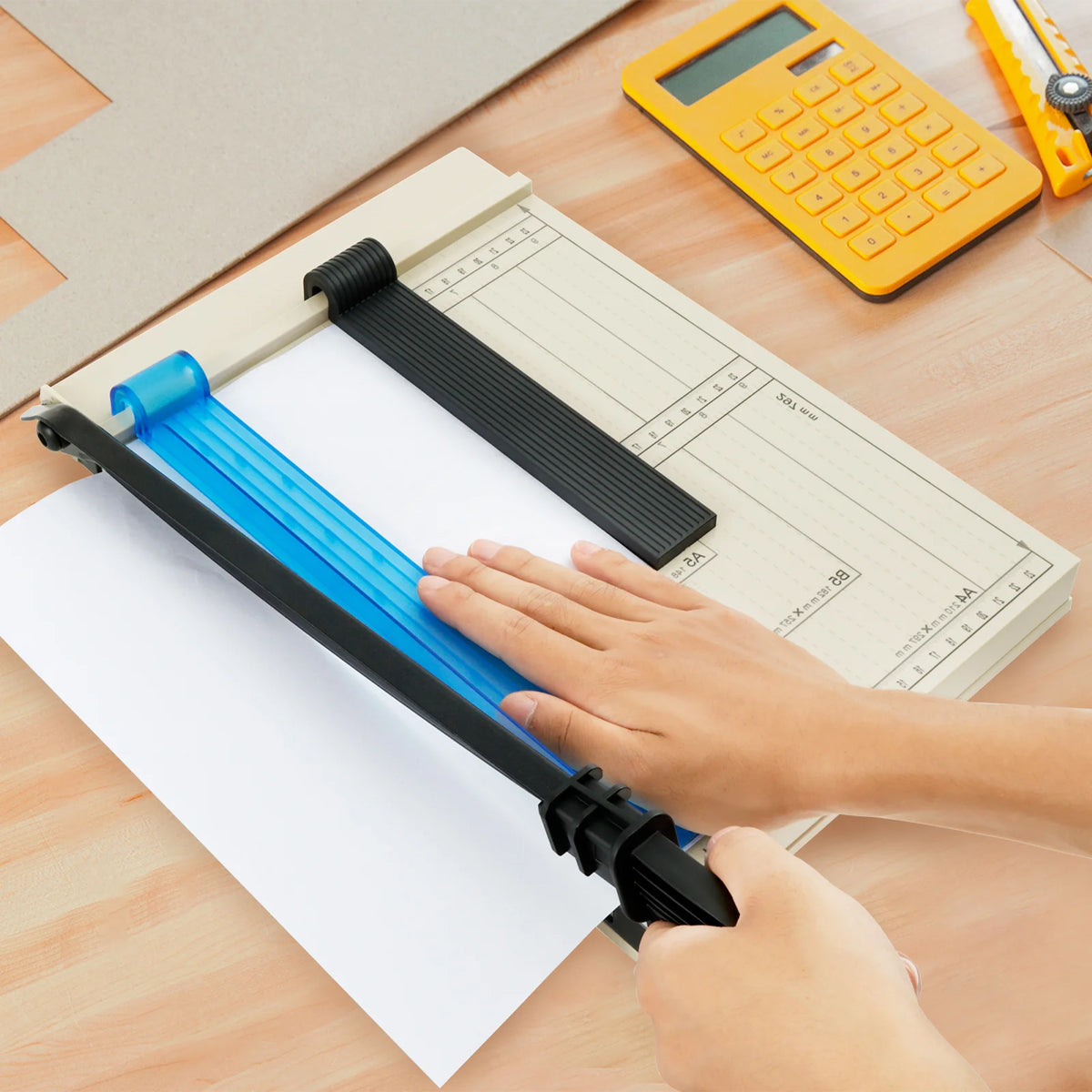 A4 Paper Cutter Guillotine with Non-Slip Base and Guide Grid