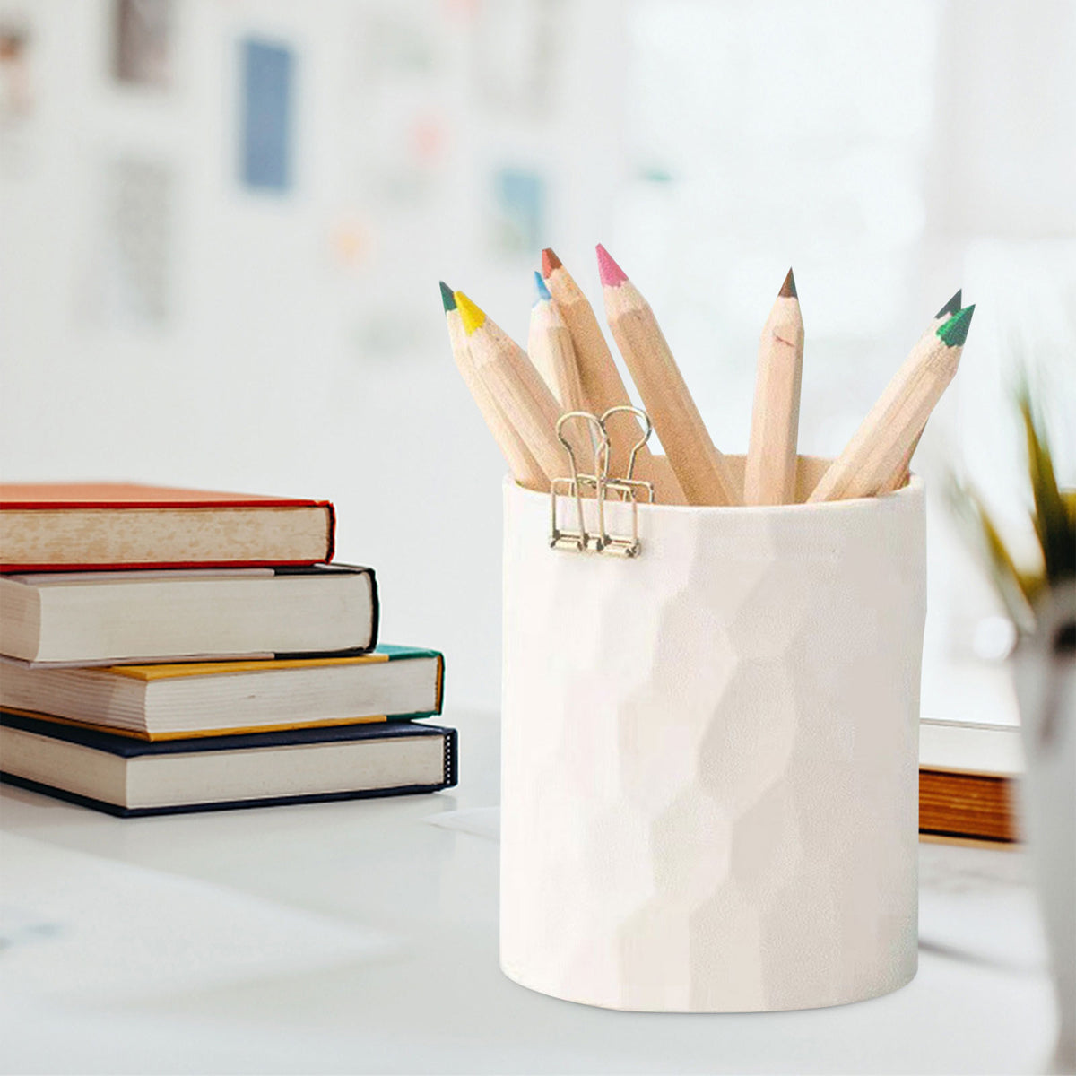 White Silicone Pen Holder Cylinder Non-Toxic Desk Organiser