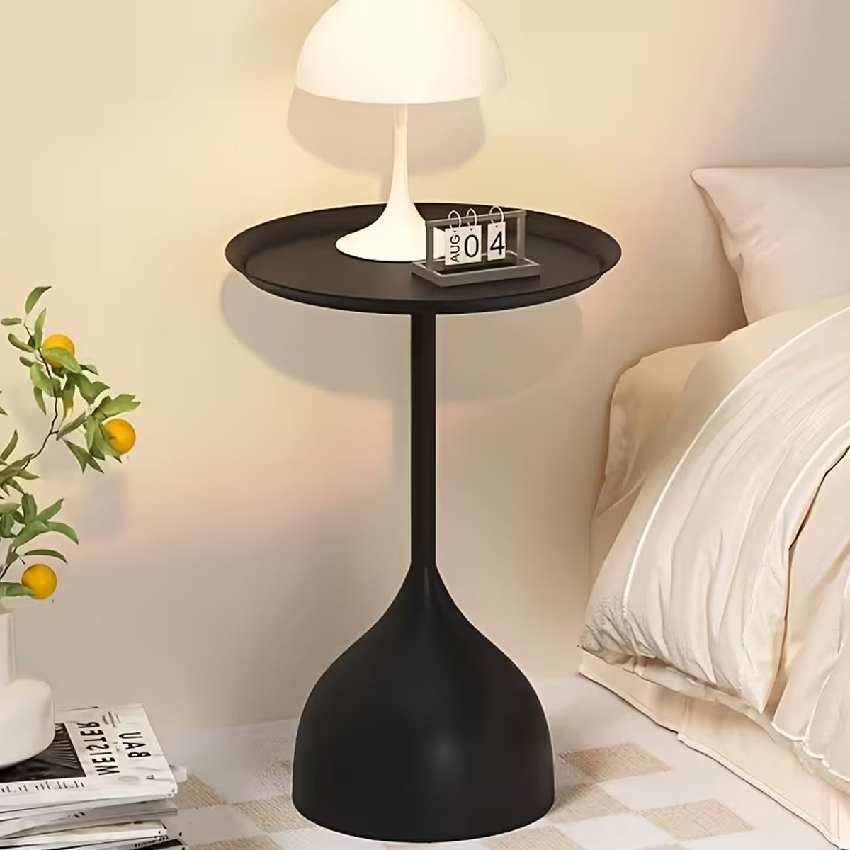 Minimalist Iron Round End Table with Pedestal Base