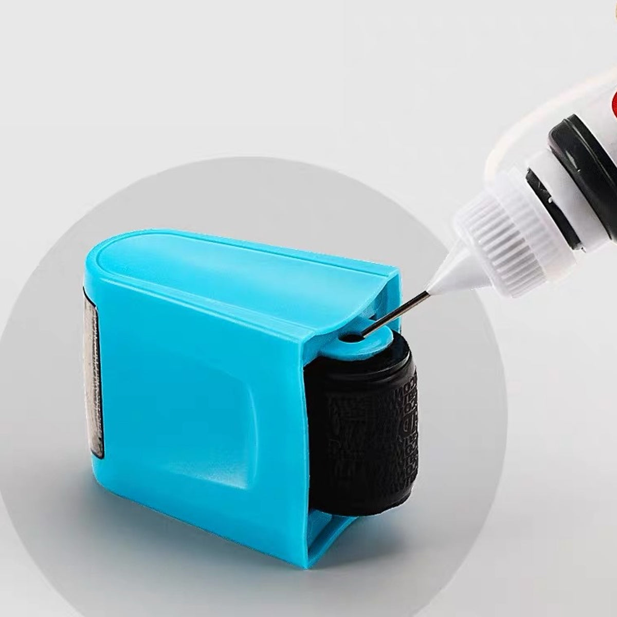 Privacy Stamp Roller with Refillable Ink for Data Protection