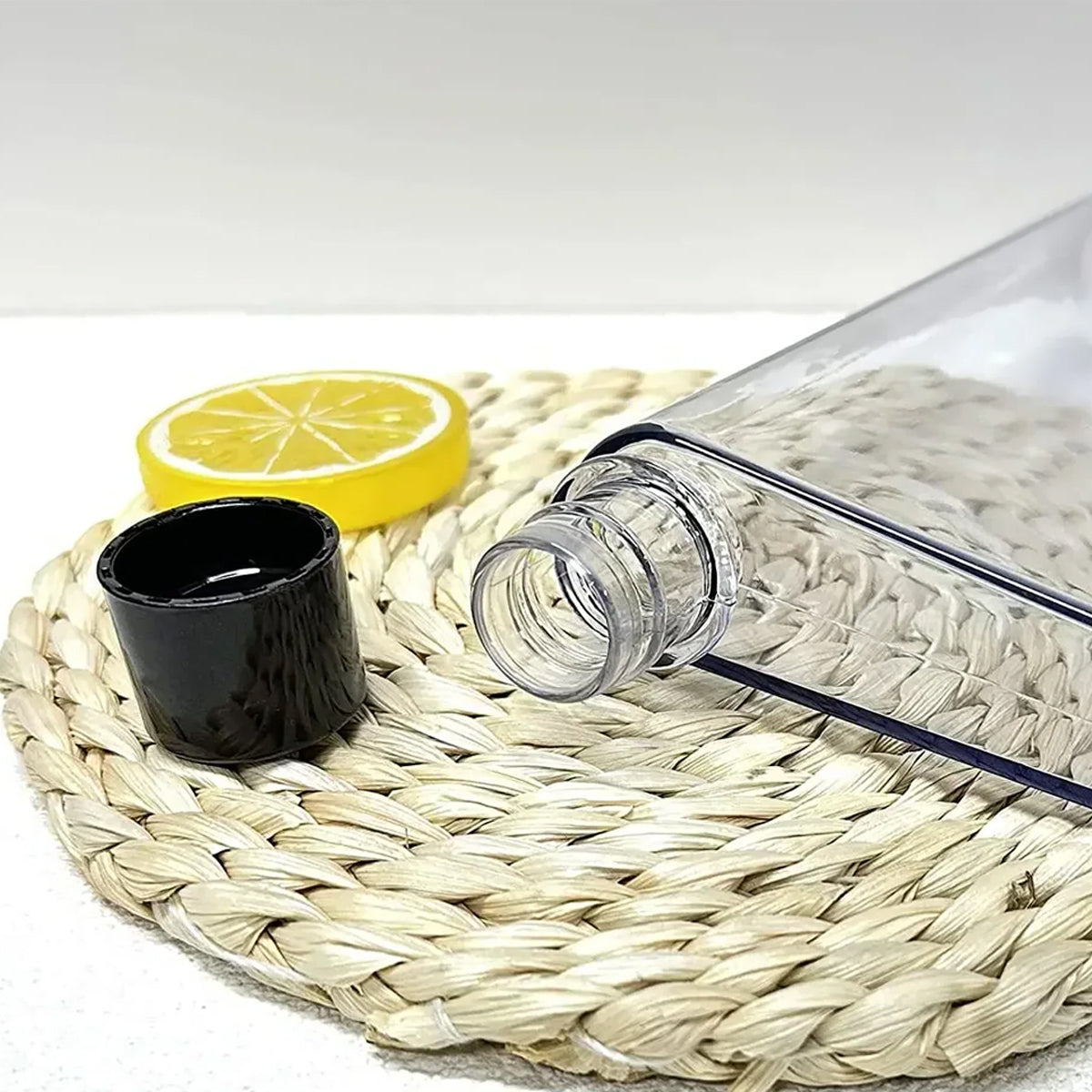 420ml Flat Plastic Water Bottle for Sports Travel