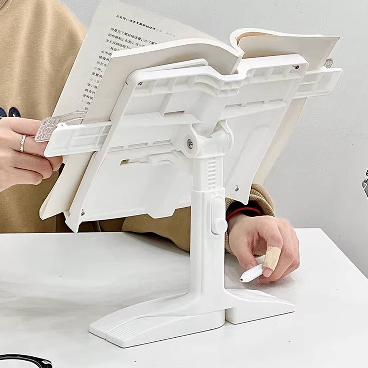 Adjustable Reading Book Stand Desktop Holder