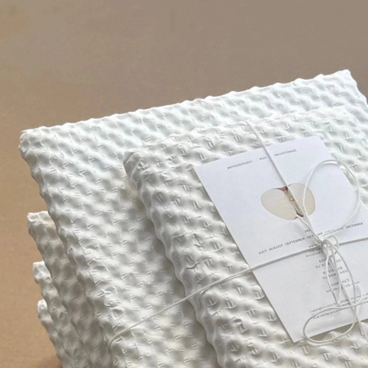 White Kraft Bubble Paper Roll Gift Wrapping
