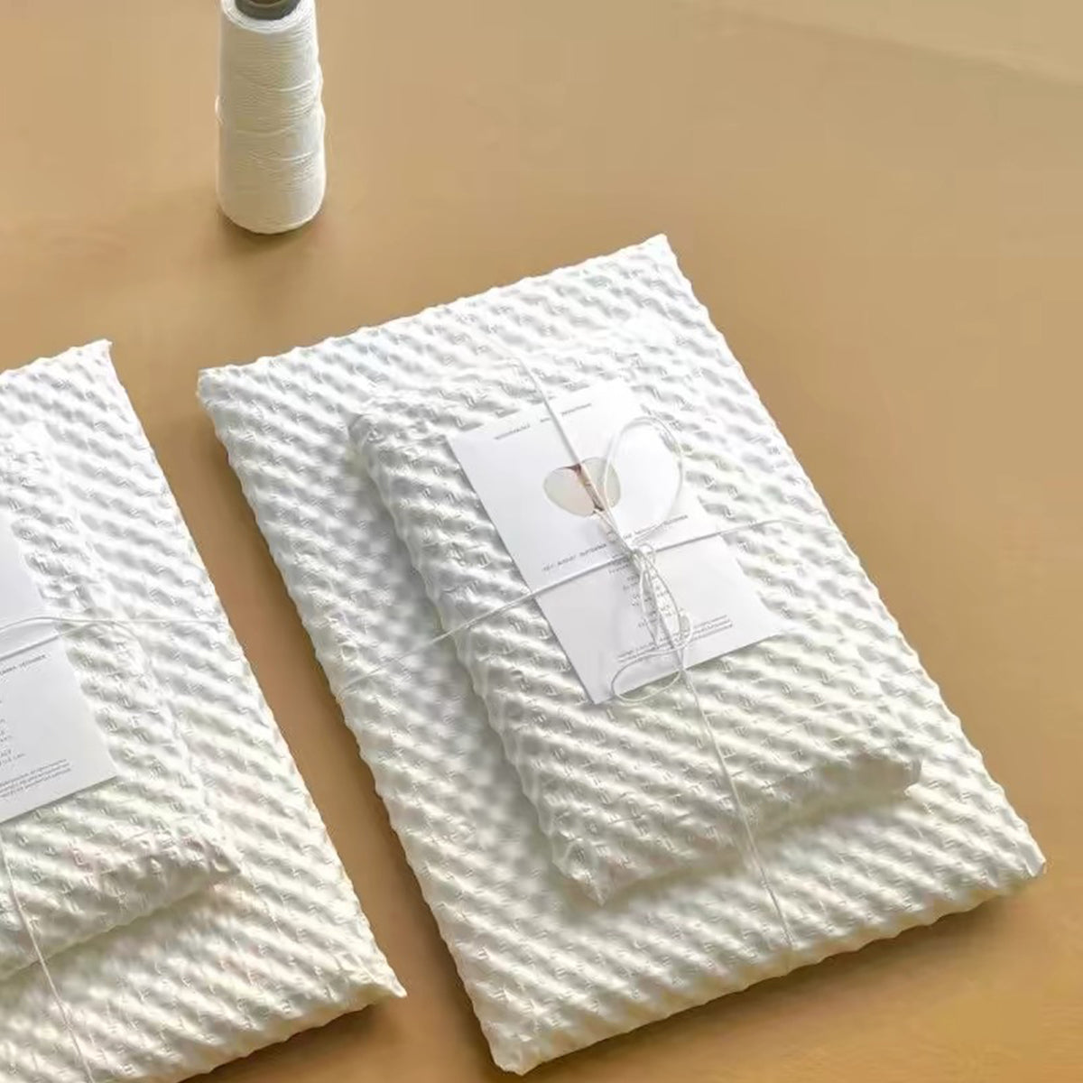 White Kraft Bubble Paper Roll Gift Wrapping