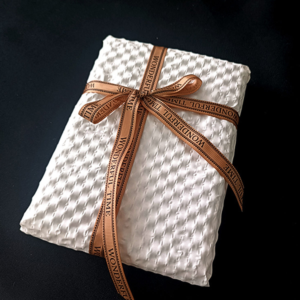 White Kraft Bubble Paper Roll Gift Wrapping