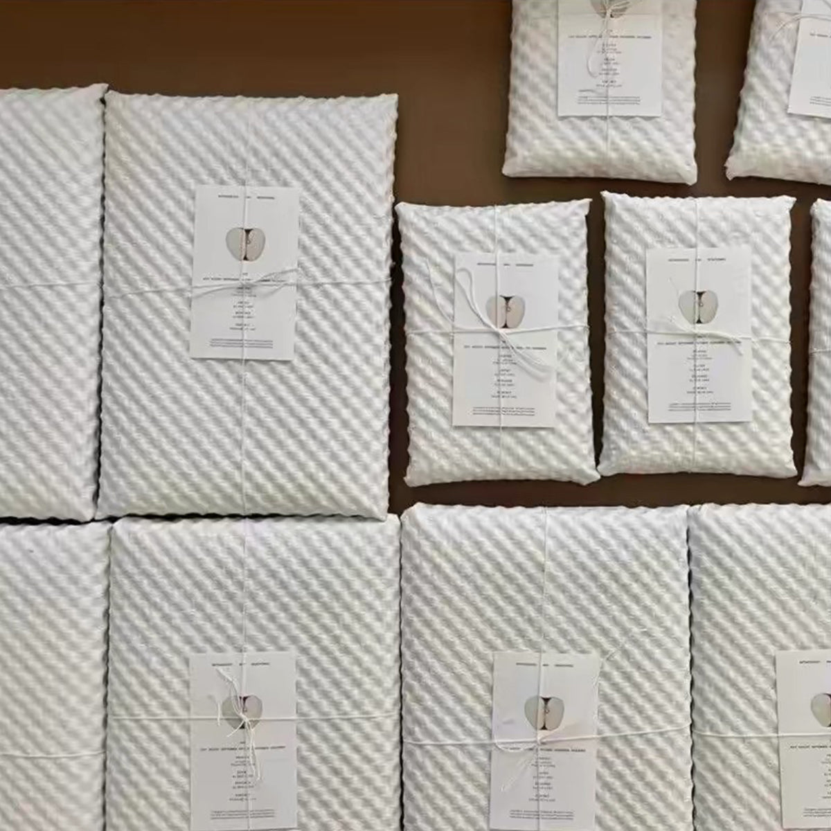 White Kraft Bubble Paper Roll Gift Wrapping