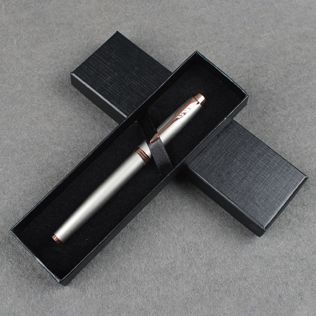 20pcs Clamshell Pen Cases with Velvet Lining
